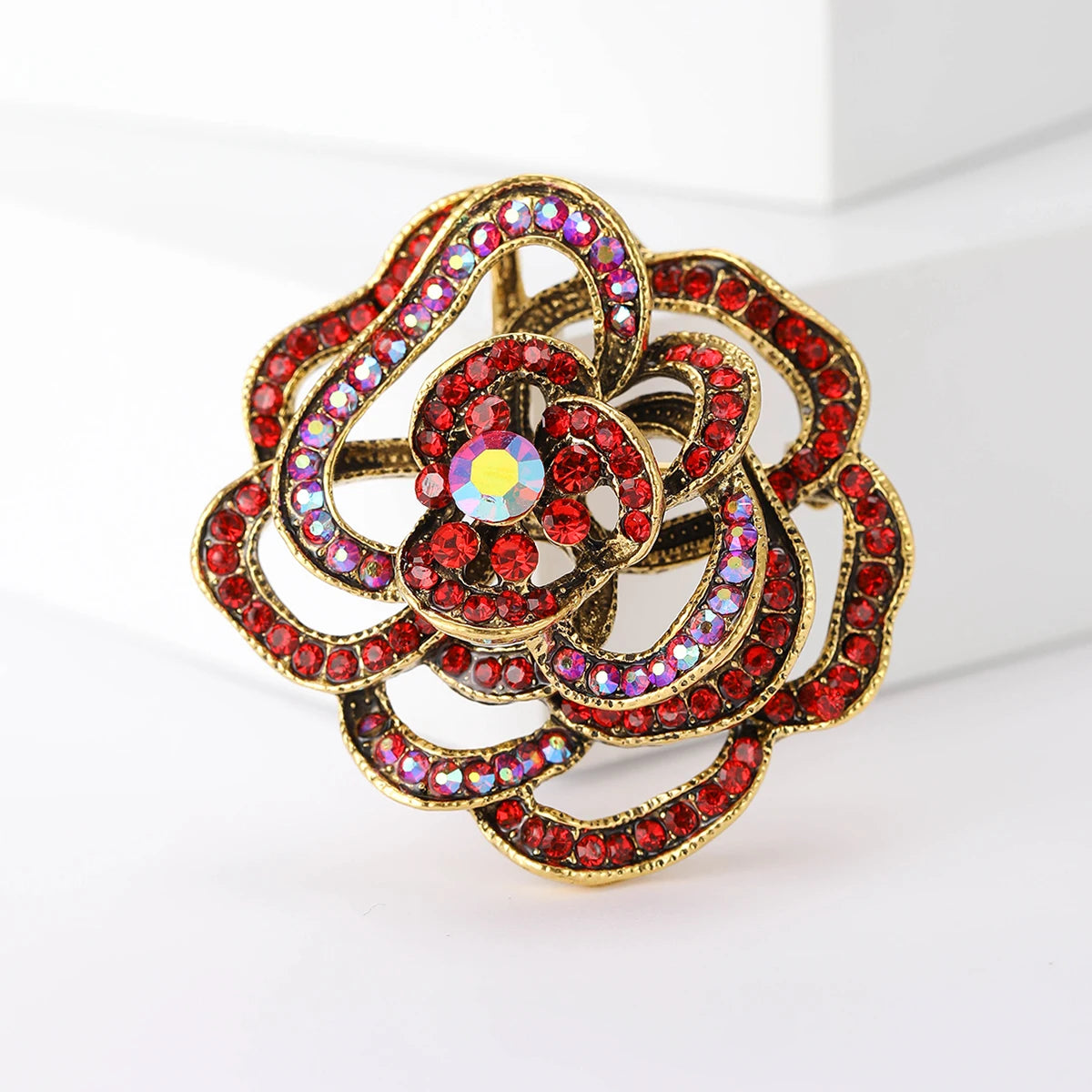 Rhinestone Hollow Camellia Brooches for Women Unisex Pearl Plant Flower Pins Office Party Friend Funny Gifts Jewelry Accessories