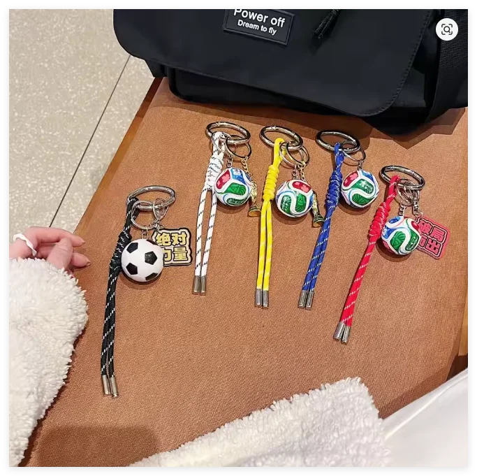 New Fashion Flag Football Keychain Country Soccer Club Fans Keyring Car Key Chains Souvenir Bag Pendant Accessories Gifts