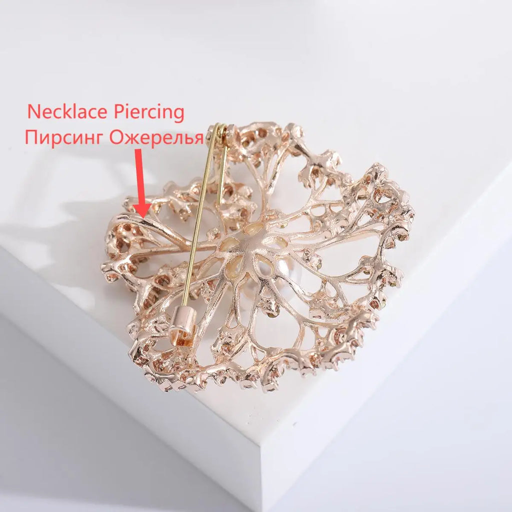 Rhinestone Hollow Camellia Brooches for Women Unisex Pearl Plant Flower Pins Office Party Friend Funny Gifts Jewelry Accessories