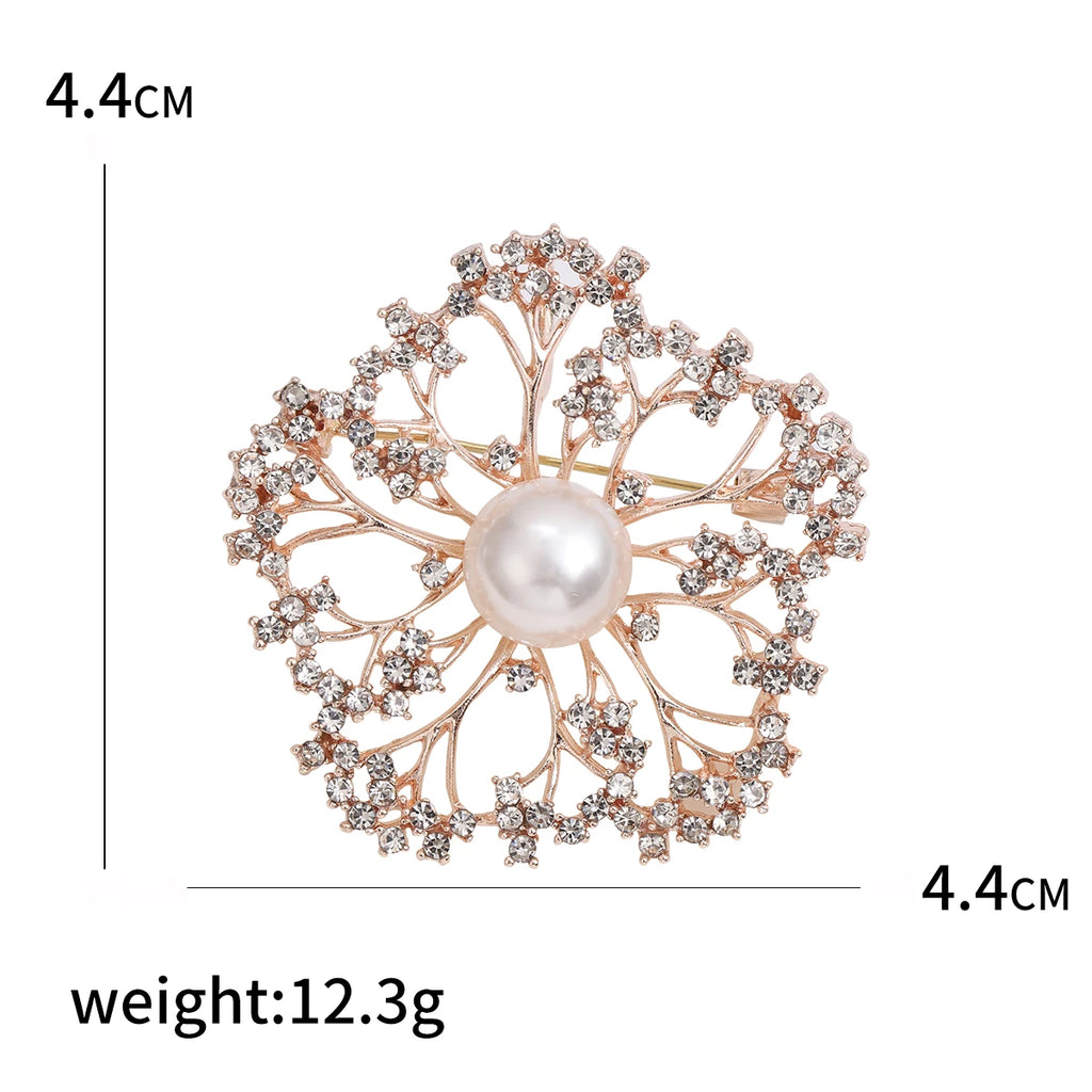 Rhinestone Hollow Camellia Brooches for Women Unisex Pearl Plant Flower Pins Office Party Friend Funny Gifts Jewelry Accessories